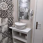 Valentinos Aparthotel