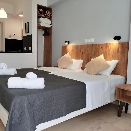 Valentinos Hotel apartamentowy Roda (Corfu)